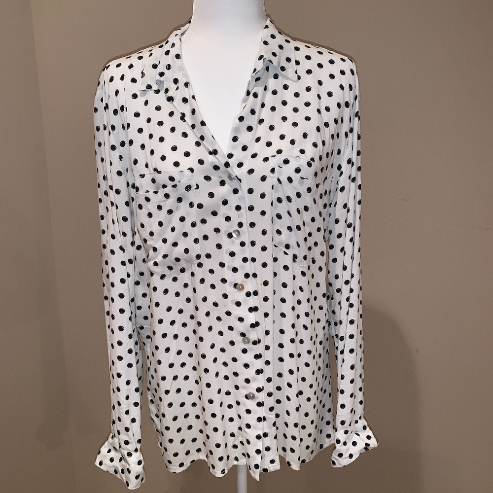 Just Living White with Blk Dots Tunic - MED